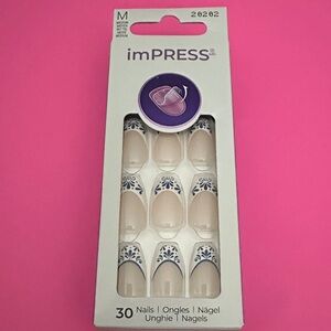 imPRESS Press-On Nails with Navy Accents